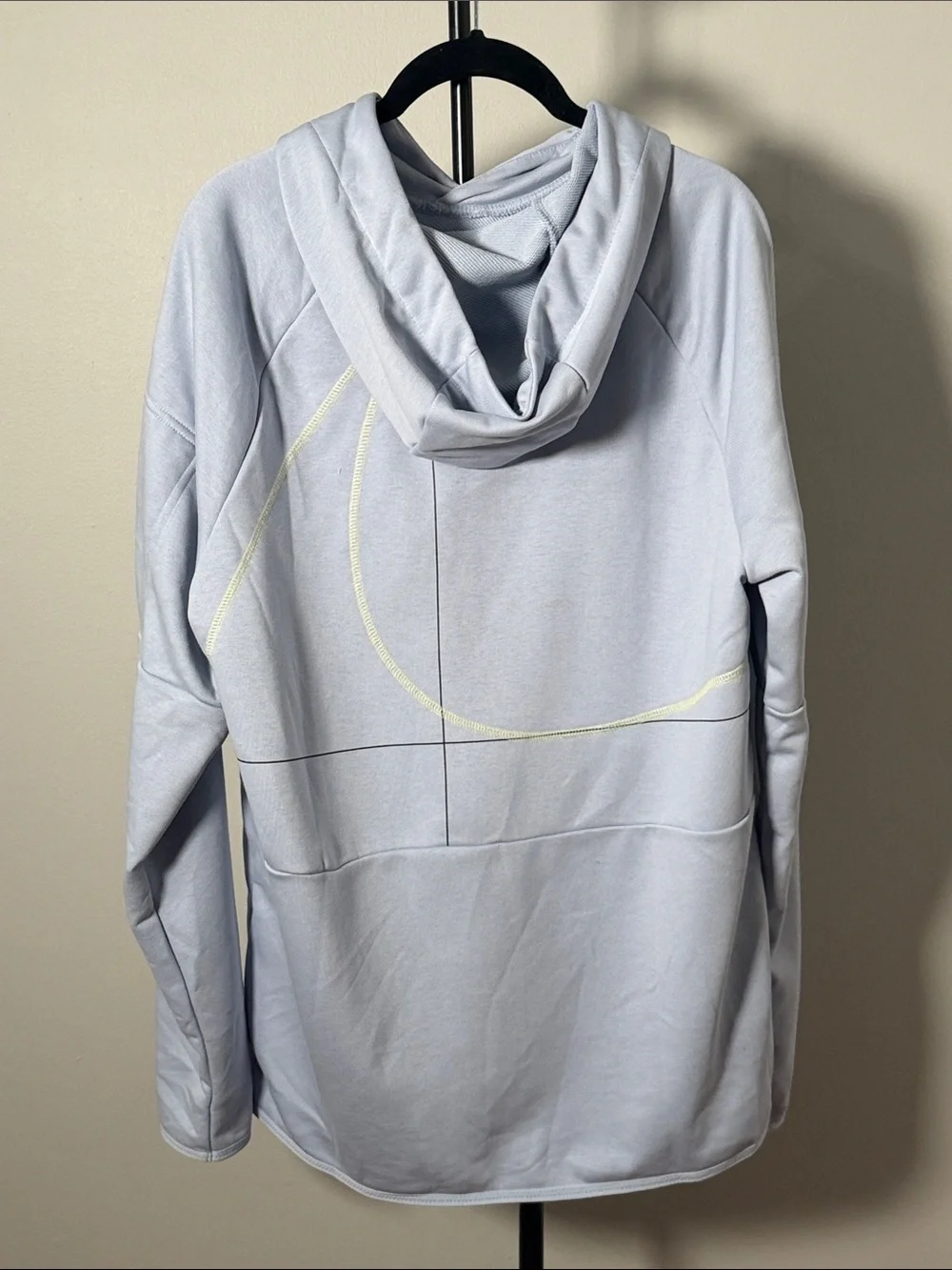 NWT Nike Men's Dri-Fit Standard Issue Basketball Hoodie Blue DV9632